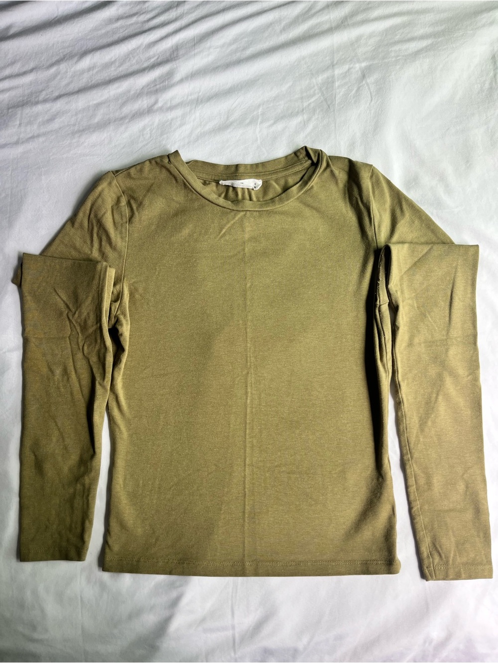 Women’s Olive Long-Sleeve Crewneck Sweater